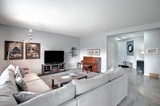 Photo 15: 351 Chaparral Ravine View SE in Calgary: Chaparral Detached for sale : MLS®# A1238288
