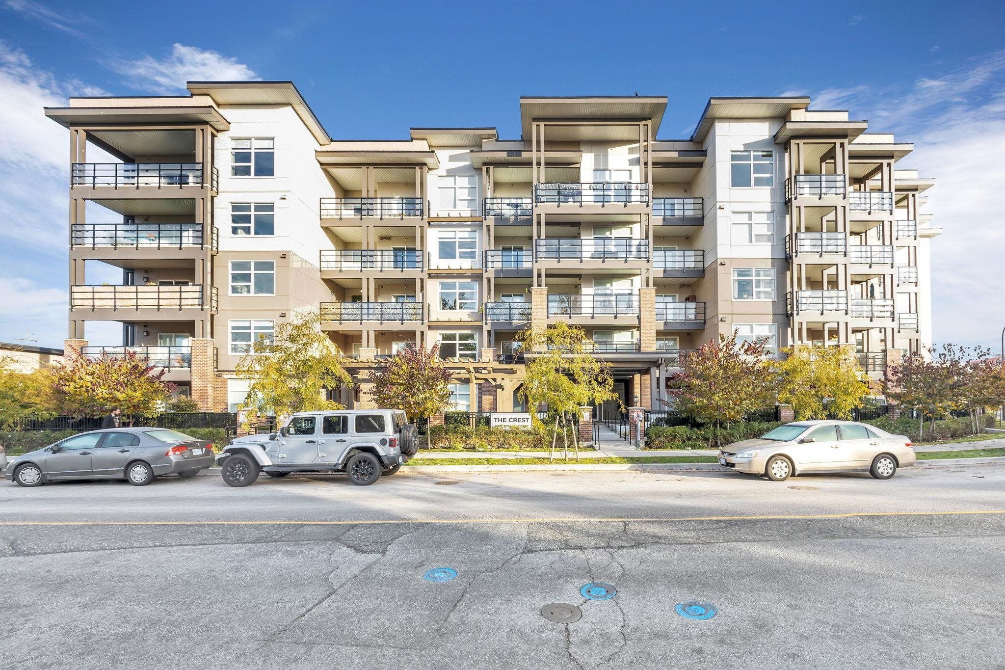 Main Photo: 508 22577 ROYAL Crescent in Maple Ridge: East Central Condo for sale in "THE CREST" : MLS®# R2829037