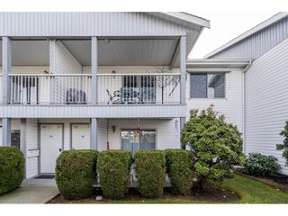 Photo 3: 152 32691 GARIBALDI Drive in Abbotsford: Abbotsford West Townhouse for sale in "Carriage Lane" : MLS®# R2551184