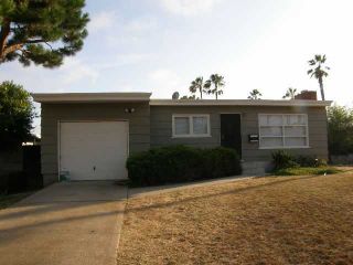 Photo 1: OCEAN BEACH House for sale : 2 bedrooms : 4393 Santa Cruz Ave in San Diego