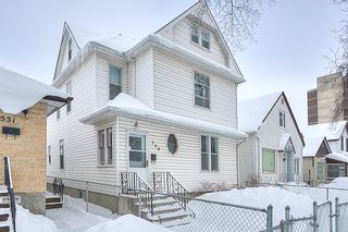 Photo 1: 549 Elgin Avenue in Winnipeg: West End Single Family Detached for sale (5A)  : MLS®# 1903292