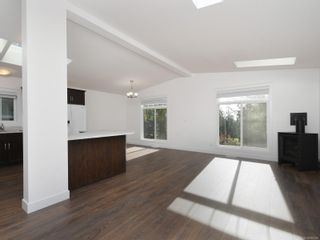 Photo 1: 92 5838 Blythwood Rd in Sooke: Sk Saseenos Manufactured Home for sale : MLS®# 860209