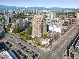 Photo 37: 402 1590 W 8 Avenue in Vancouver: Fairview VW Condo for sale in "Manhattan West" (Vancouver West)  : MLS®# R2719948