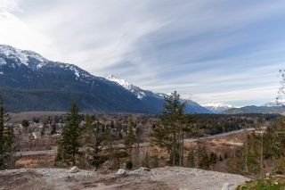 Photo 3: 41349 HORIZON Drive in Squamish: Tantalus Land for sale in "SKYRIDGE" : MLS®# R2538624