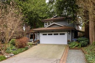 Photo 1: 2482 124B Street in Surrey: Crescent Bch Ocean Pk. House for sale (South Surrey White Rock)  : MLS®# R2856263