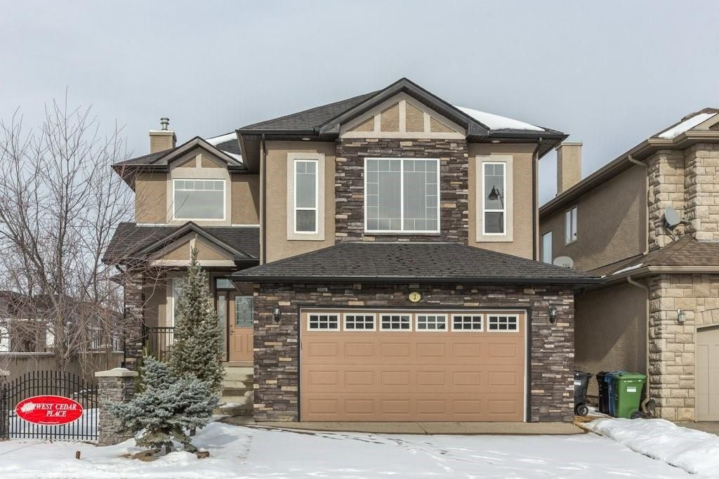 Main Photo: 2 WEST CEDAR Place SW in Calgary: West Springs Detached for sale : MLS®# C4286734