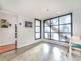 Photo 9: 406 549 COLUMBIA Street in New Westminster: Downtown NW Condo for sale in "C2C Lofts" : MLS®# R2648125