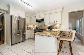 Photo 11: 9 Balsdon Cres in Whitby: Lynde Creek Freehold for sale : MLS®# E6817326