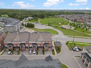 Photo 22: 2401 Nantucket Chase in Pickering: Duffin Heights Condo for sale : MLS®# E8030128