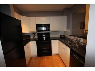 Photo 9: 18 3428 ADANAC Street: Renfrew VE Home for sale ()  : MLS®# V926225