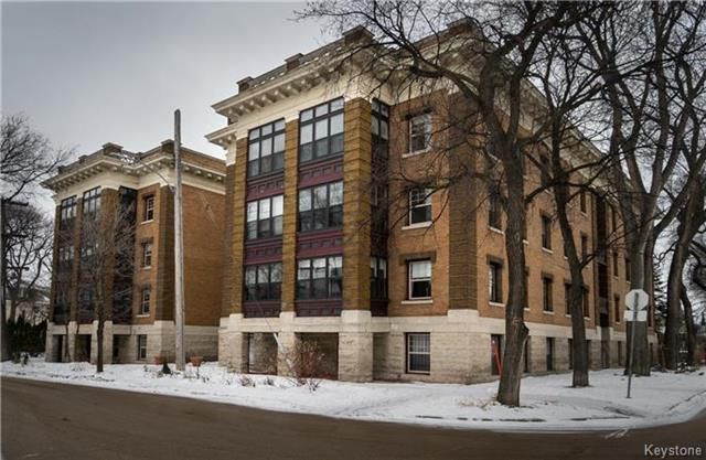 Main Photo: 23 828 Preston Avenue in Winnipeg: Wolseley House for sale (5B)  : MLS®# 1802818