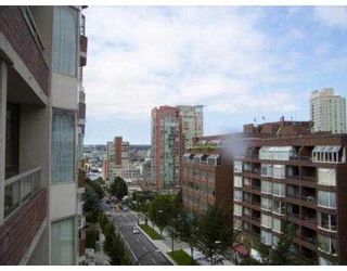 Photo 7: 702 1330 HORNBY ST in Vancouver: Downtown VW Condo for sale in "HORNBY COURT" (Vancouver West)  : MLS®# V546491