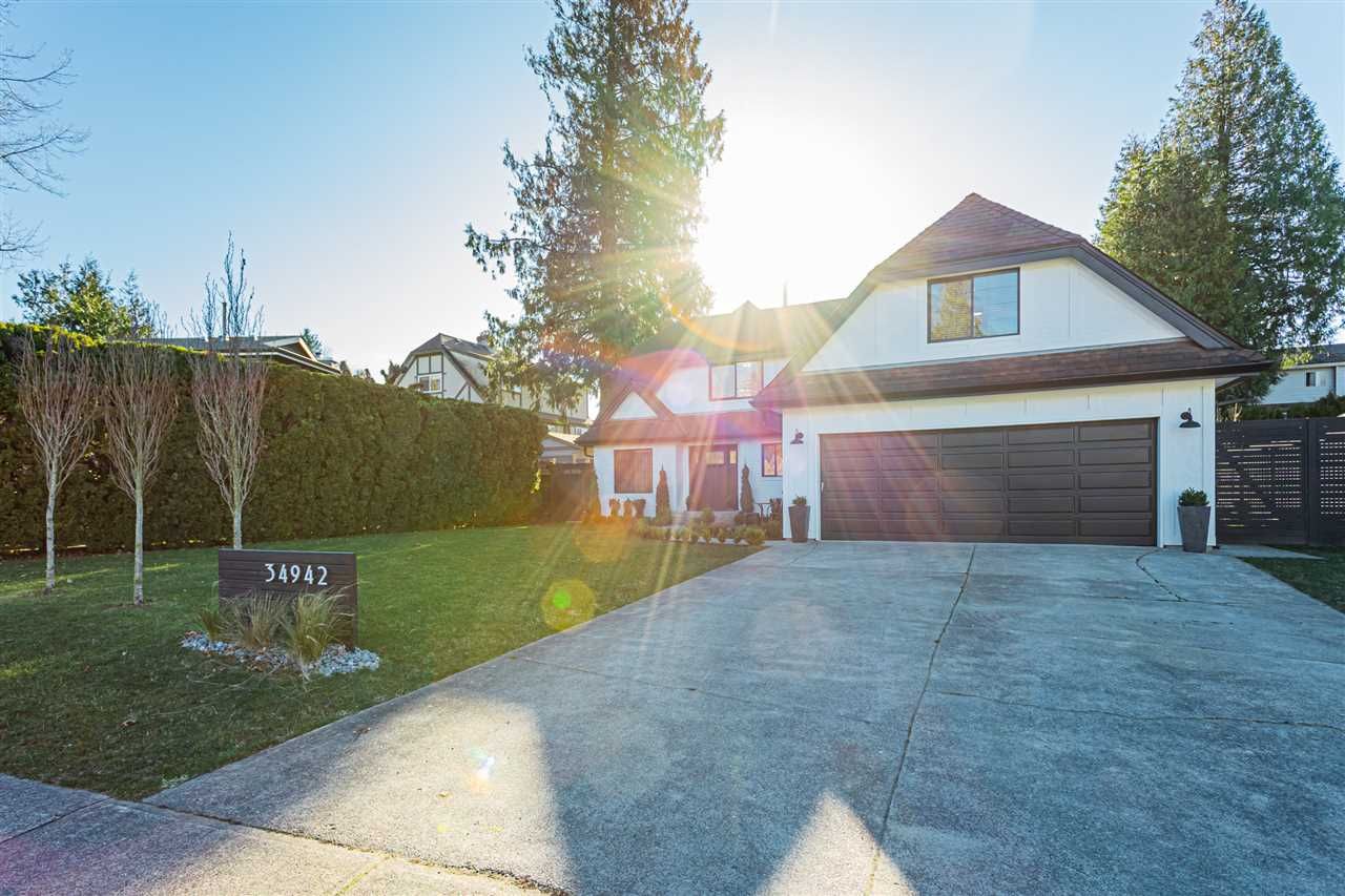 Main Photo: 34942 EVERETT Drive in Abbotsford: Abbotsford East House for sale in "Everett Estates" : MLS®# R2531640