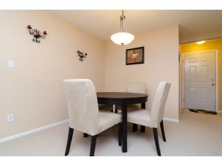 Photo 6: 104 5577 SMITH Avenue in Burnaby: Central Park BS Condo for sale in "Cotton Grove in Garden Village" (Burnaby South)  : MLS®# V1055670