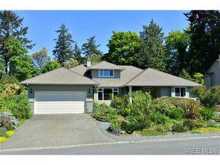 Photo 1: 4806 Sunnygrove Pl in VICTORIA: SE Sunnymead House for sale (Saanich East)  : MLS®# 728851