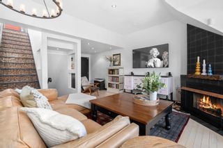 Photo 5: 1848 W 1ST Avenue in Vancouver: Kitsilano Townhouse for sale in "Yorkville Mews" (Vancouver West)  : MLS®# R2878497