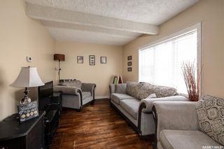 Photo 2: 1435 1st Avenue in Saskatoon: Kelsey/Woodlawn Residential for sale : MLS®# SK904013