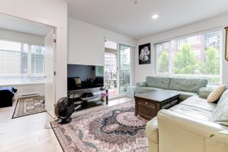 Photo 3: 202 2382 ATKINS Avenue in Port Coquitlam: Central Pt Coquitlam Condo for sale in "PARC EAST" : MLS®# R2806454