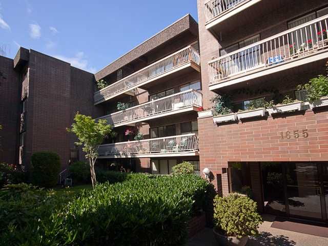 Main Photo: 408 1655 NELSON Street in Vancouver: West End VW Condo for sale in "HEMPSTEAD MANOR" (Vancouver West)  : MLS®# V944845