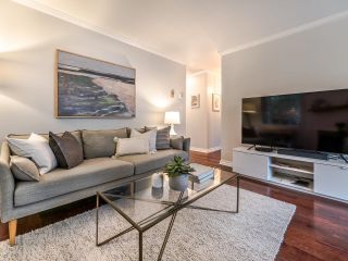 Photo 5: 102 825 W 15TH Avenue in Vancouver: Fairview VW Condo for sale in "The Harrod" (Vancouver West)  : MLS®# R2638133