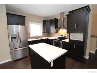 Photo 2: 128 Newton Avenue in WINNIPEG: West Kildonan / Garden City Residential for sale (North West Winnipeg)  : MLS®# 1527511