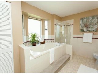 Photo 11: 111 12044 S BOUNDARY Drive in Surrey: Panorama Ridge Townhouse for sale in "Parkwynd" : MLS®# F1412890