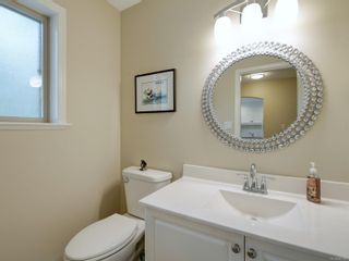 Photo 9: 4 127 Aldersmith Pl in View Royal: VR Glentana Row/Townhouse for sale : MLS®# 907347