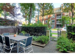 Photo 9: 110 2181 W 10TH Avenue in Vancouver: Kitsilano Condo for sale in "THE TENTH AVE" (Vancouver West)  : MLS®# V844401