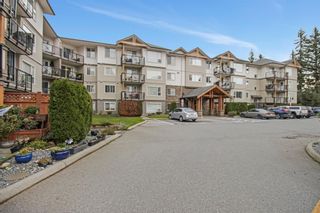 Photo 2: 202 2990 BOULDER Street in Abbotsford: Abbotsford West Condo for sale in "Westwood" : MLS®# R2635525
