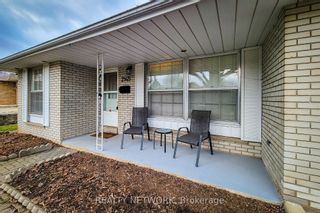 Photo 2: 2145 Sandringham Drive in Burlington: Brant Hills House (Backsplit 3) for sale : MLS®# W8213858