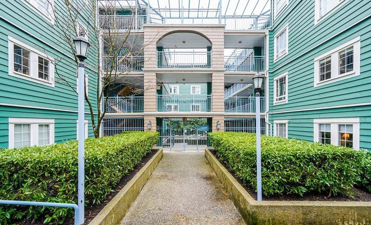 Main Photo: 411 1189 WESTWOOD Street in Coquitlam: North Coquitlam Condo for sale in "Lakeside Terrace" : MLS®# R2665619