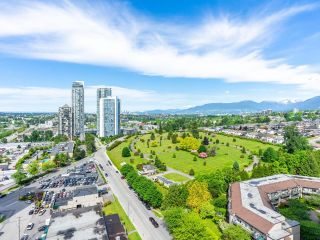 Photo 2: 2104 4380 HALIFAX Street in Burnaby: Brentwood Park Condo for sale (Burnaby North)  : MLS®# R2756749