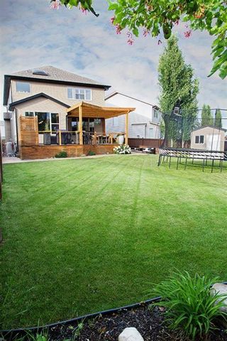 Photo 3: 49 Everoak Park SW in Calgary: Evergreen Detached for sale : MLS®# A1204822