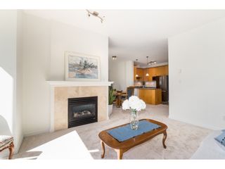 Photo 11: 303 1581 FOSTER Street: White Rock Condo for sale in "SUSSEX HOUSE" (South Surrey White Rock)  : MLS®# R2379151
