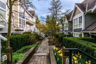 Photo 2: 5 995 LYNN VALLEY Road in North Vancouver: Lynn Valley Townhouse for sale in "RIVER ROCK" : MLS®# R2156356