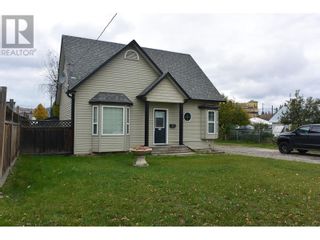 Photo 1: 337 CALLANAN STREET in Quesnel: House for sale : MLS®# R2873379