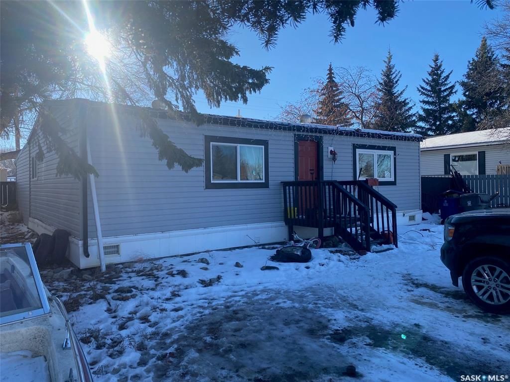Main Photo: 441 33rd Street in Battleford: Residential for sale : MLS®# SK958243