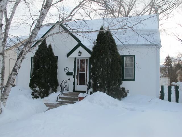 Main Photo:  in WINNIPEG: East Kildonan Residential for sale (North East Winnipeg)  : MLS®# 1302431