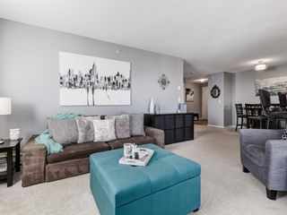 Photo 2: 3426 10 PRESTWICK Bay SE in Calgary: McKenzie Towne Apartment for sale : MLS®# A1023715