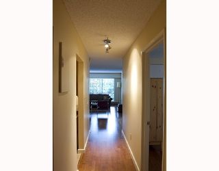 Photo 10: 307 1717 HARO Street in Vancouver: West End VW Condo for sale in "HARO GLEN" (Vancouver West)  : MLS®# V729906