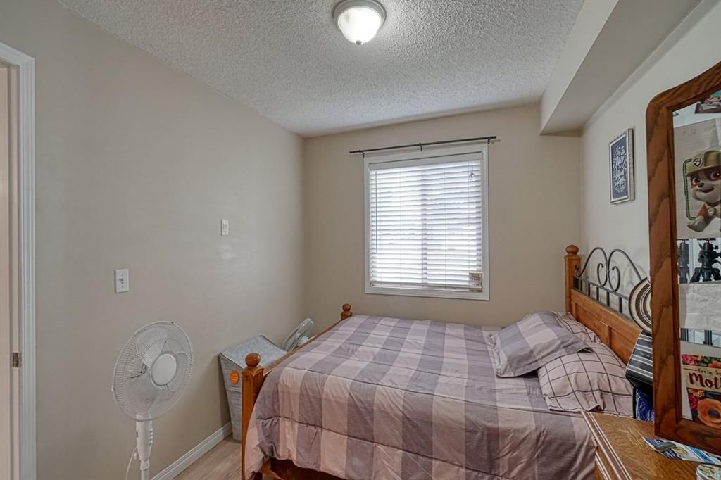 Photo 12: Photos: 2136 8 Bridlecrest Drive SW in Calgary: Bridlewood Apartment for sale : MLS®# A1258021