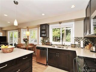 Photo 6: 2422 Twin View Dr in VICTORIA: CS Tanner House for sale (Central Saanich)  : MLS®# 650303