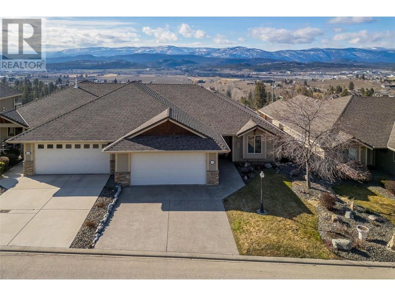 FEATURED LISTING: 3712 Sunset Ranch Drive Kelowna