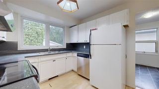 Photo 12: 1175 Markham Road in Winnipeg: Waverley Heights Residential for sale (1L)  : MLS®# 202320666