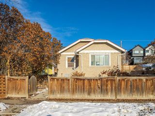 Photo 1: 942 5 Avenue NE in Calgary: Bridgeland/Riverside Detached for sale : MLS®# A2017625