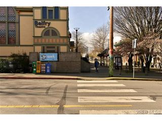Photo 17: 2 1315 Gladstone Ave in VICTORIA: Vi Fernwood Row/Townhouse for sale (Victoria)  : MLS®# 723789