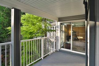 Photo 4: 20 7345 SANDBORNE Avenue in Burnaby: South Slope Townhouse for sale in "SANDBORNE WOODS" (Burnaby South)  : MLS®# R2009318