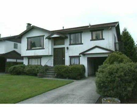 Main Photo: 6151 Riverdale Dr: House for sale (Terra Nova)  : MLS®# 384180