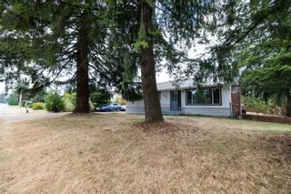 Photo 3: 12031 NORTH BONSON Road in Pitt Meadows: Central Meadows House for sale : MLS®# R2725994