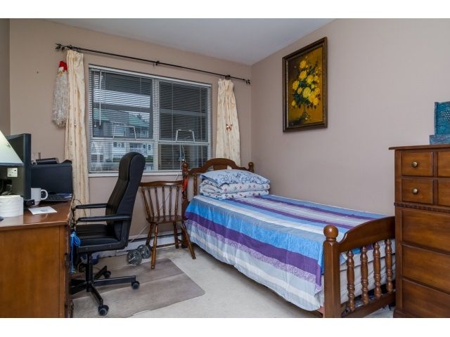 Photo 15: Photos: 204 9763 140 Street in Surrey: Whalley Condo for sale in "FRASER GATE" (North Surrey)  : MLS®# R2021551